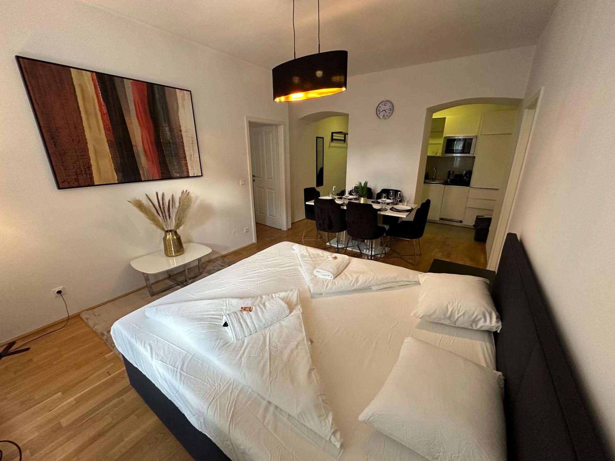 Cozy Three-room 14 Apartment Vienna